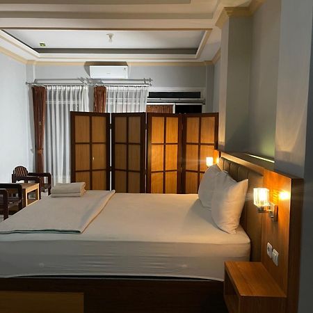 Wesbobo Inn Solo Екстер'єр фото