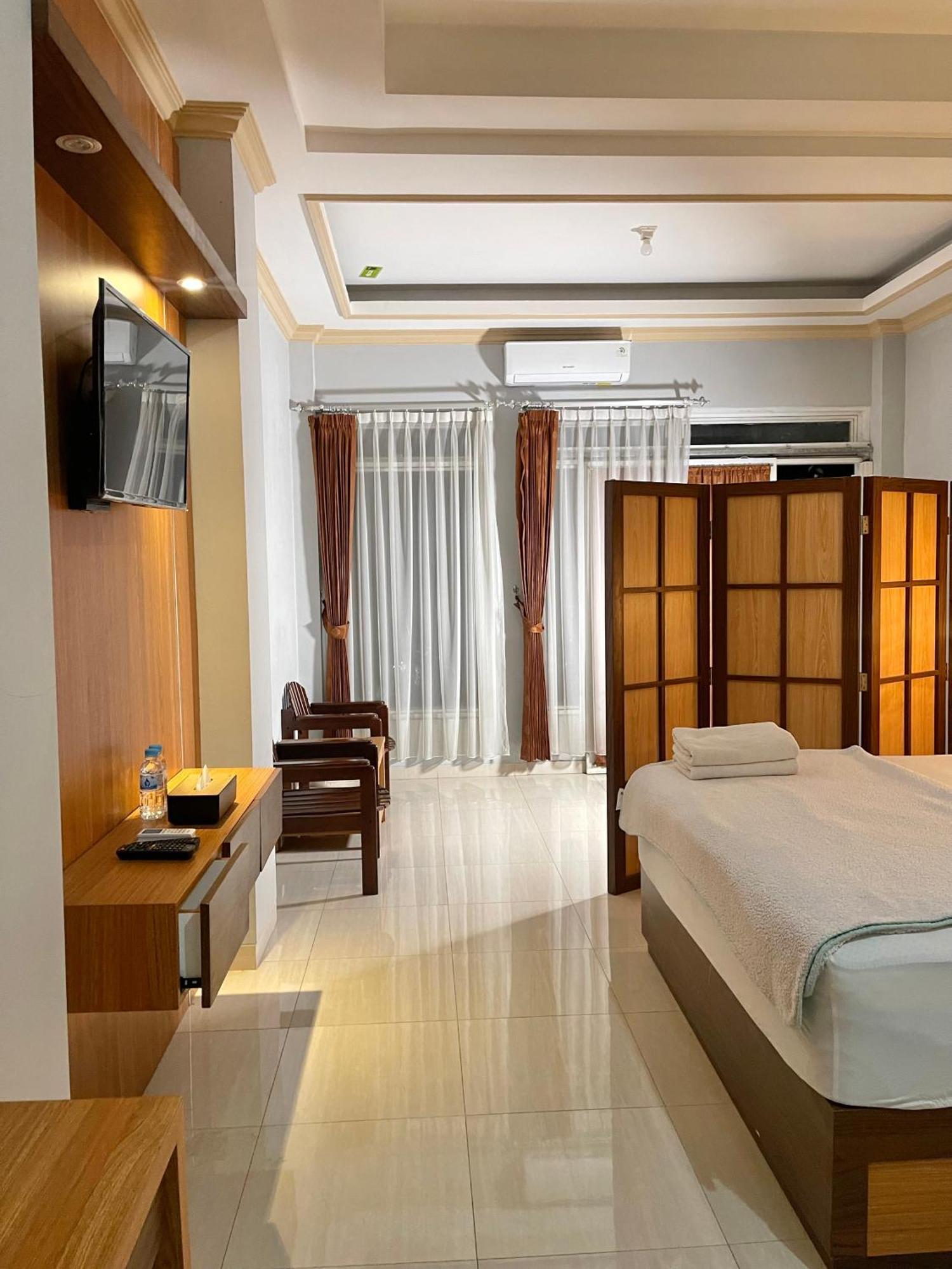 Wesbobo Inn Solo Екстер'єр фото
