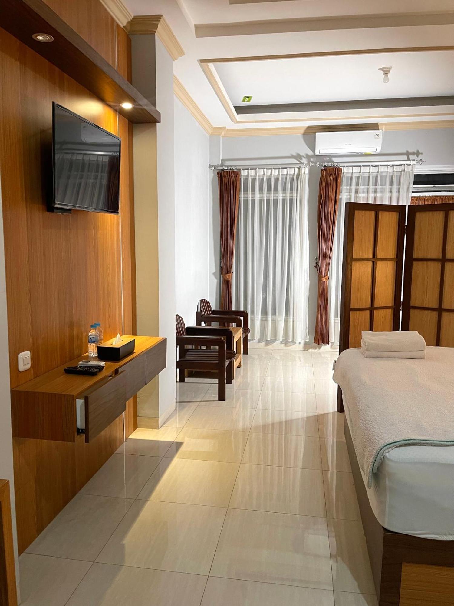Wesbobo Inn Solo Екстер'єр фото